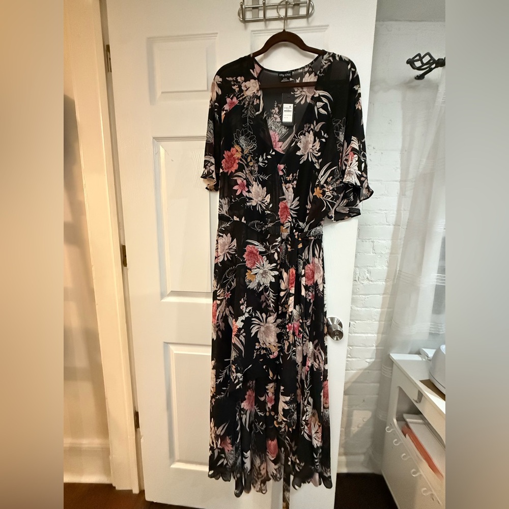City Chic Floral Black Dress